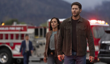Amber Oliveras (Jessica Camacho) and Mark Meachum (Jensen Ackles) in Countdown