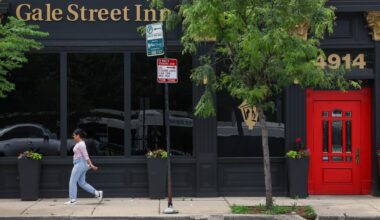 Why Chicago has a restaurant crisis