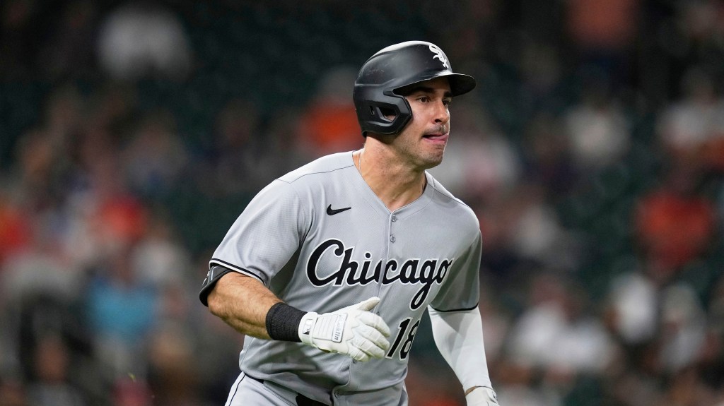 Mike Tauchman remains productive in return