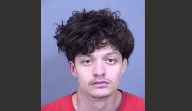 man arrested, Glendale, stabbing...