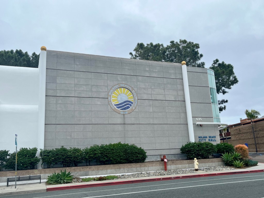 Solana Beach approves new EDCO rates – San Diego Union-Tribune