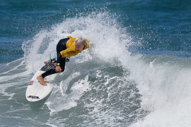 A surfer competes at the 2025 Bro-Am Beachfest (Jon Clark)