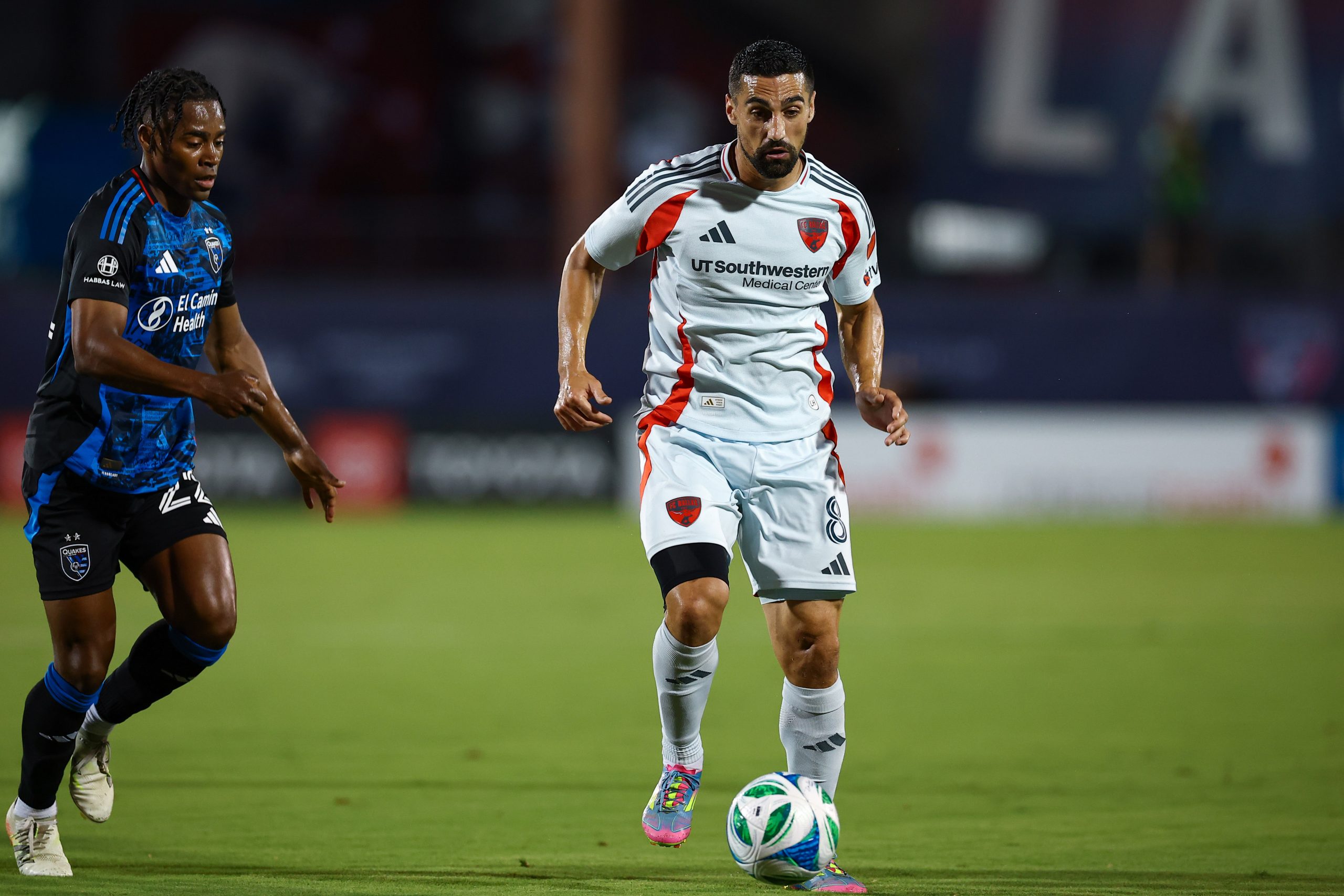 Sebastian Lletget is on the ball against San Jose Earthquakes, June 25, 2025. (Matt Visinsky, 3rd Degree)