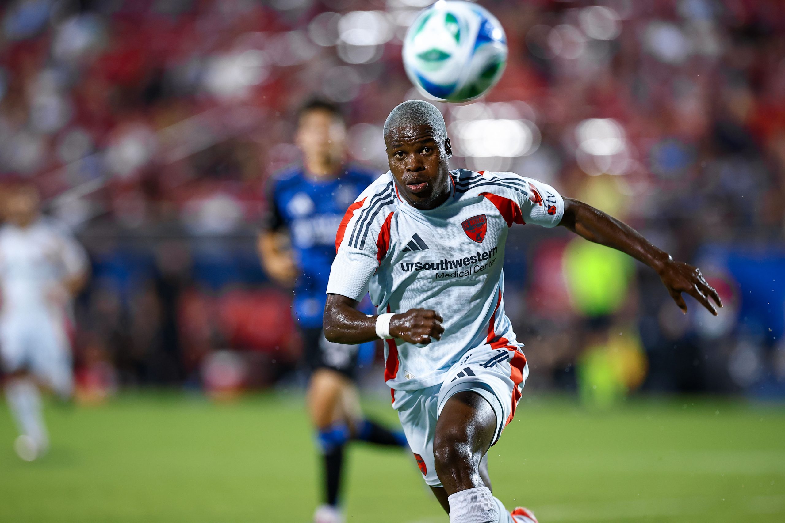 Bernie Kamungo has his eye on the ball against San Jose Earthquakes, June 25, 2025. [It's believed this is the play in which he got injured] (Matt Visinsky, 3rd Degree)