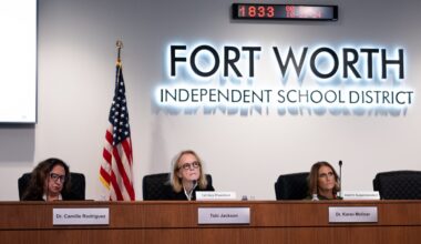 Fort Worth ISD adopts Bluebonnet phonics program as Molinar urges literacy urgency
