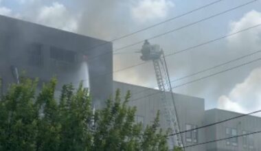 Fort Worth firefighters battle six-alarm apartment fire