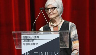 Rosalind Fox Solomon Dead: Photographer Dies at 95
