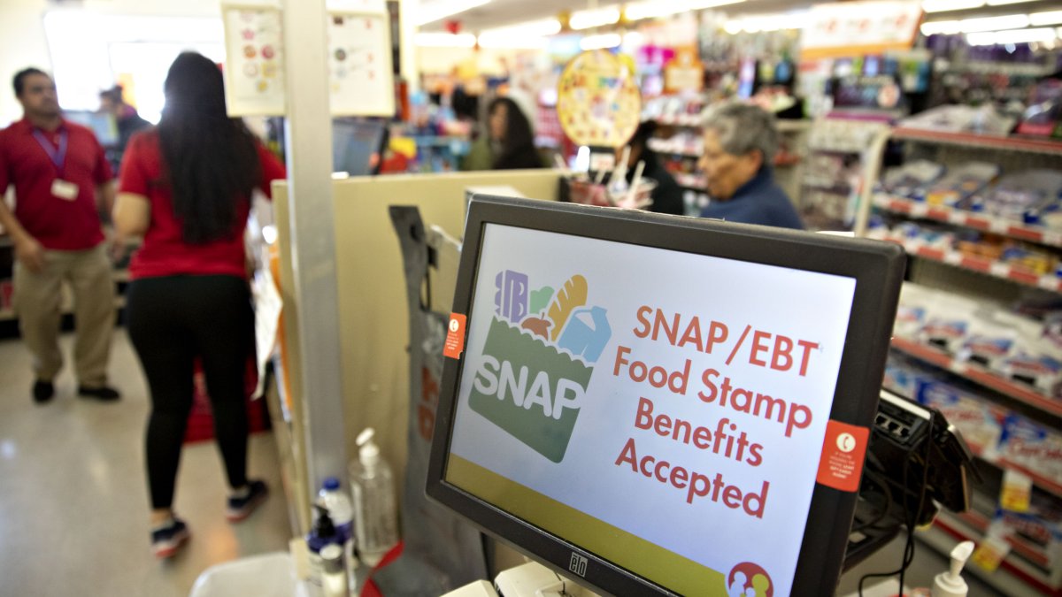 Impact of SNAP funding cuts on San Diegan families – NBC 7 San Diego
