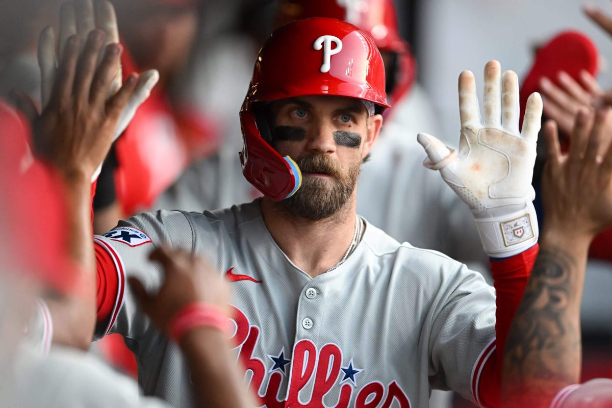 Bryce Harper nearing return, says wrist injury won’t require surgery