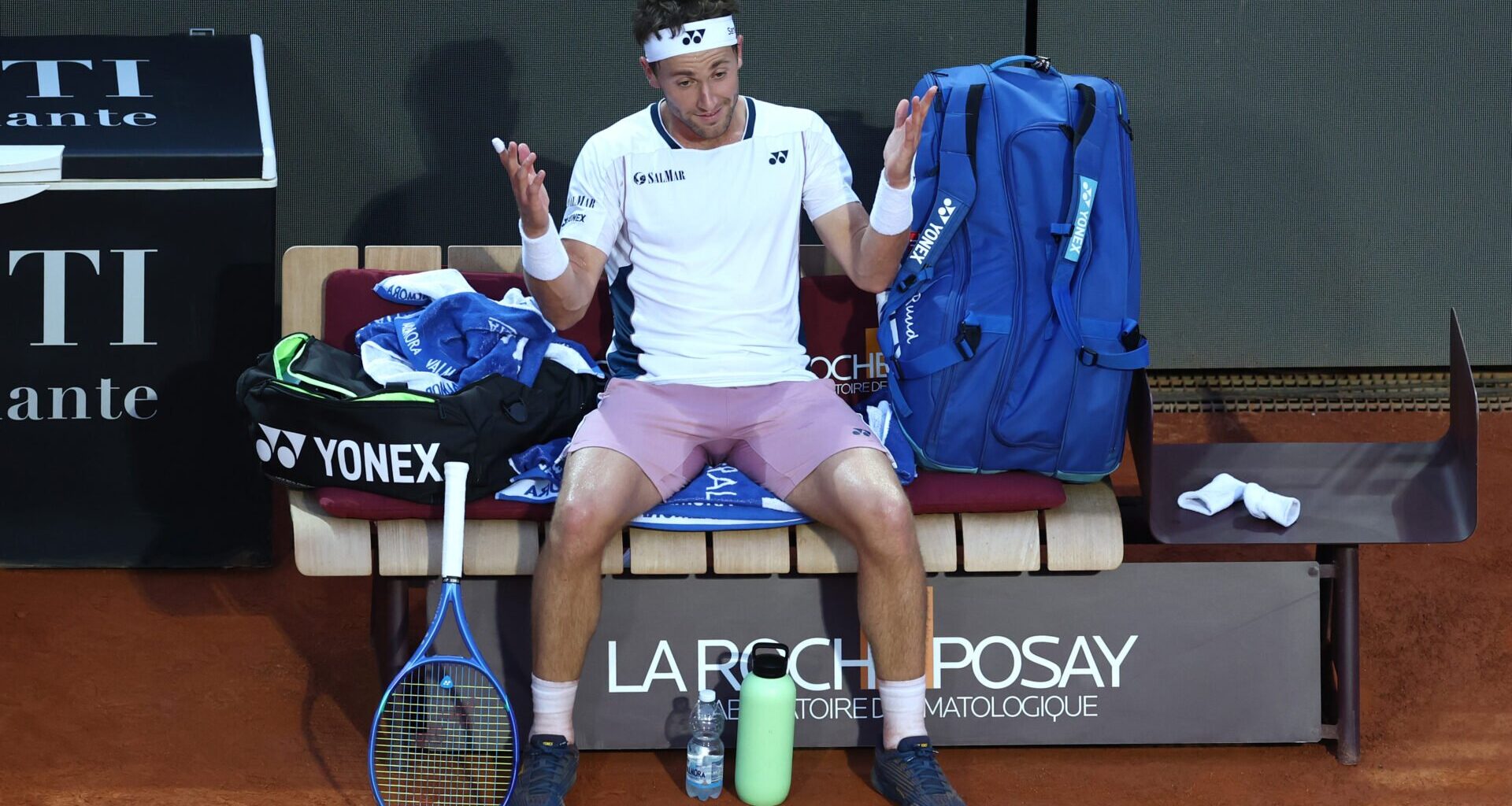 Andy Roddick reacts to Casper Ruud's decision to withdraw from Wimbledon this year