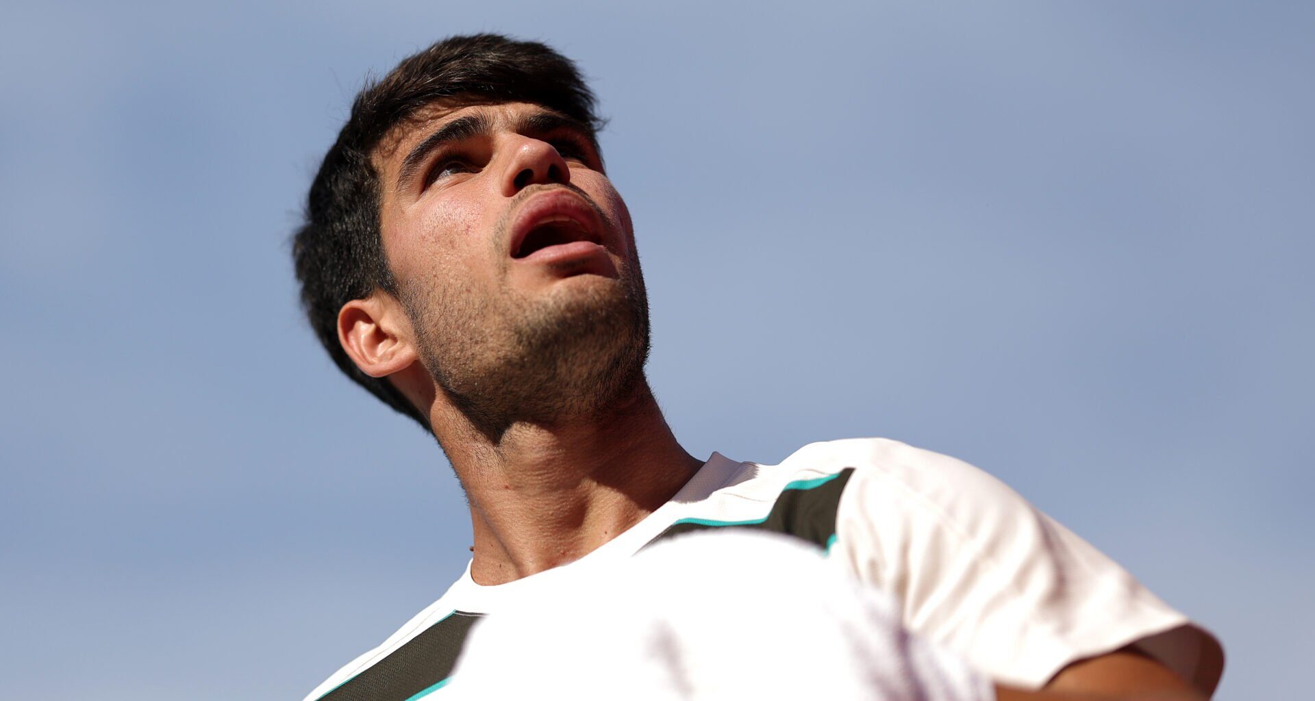 Carlos Alcaraz provides fitness update after reaching the semi-finals at Queen's and admits things 'could be better'