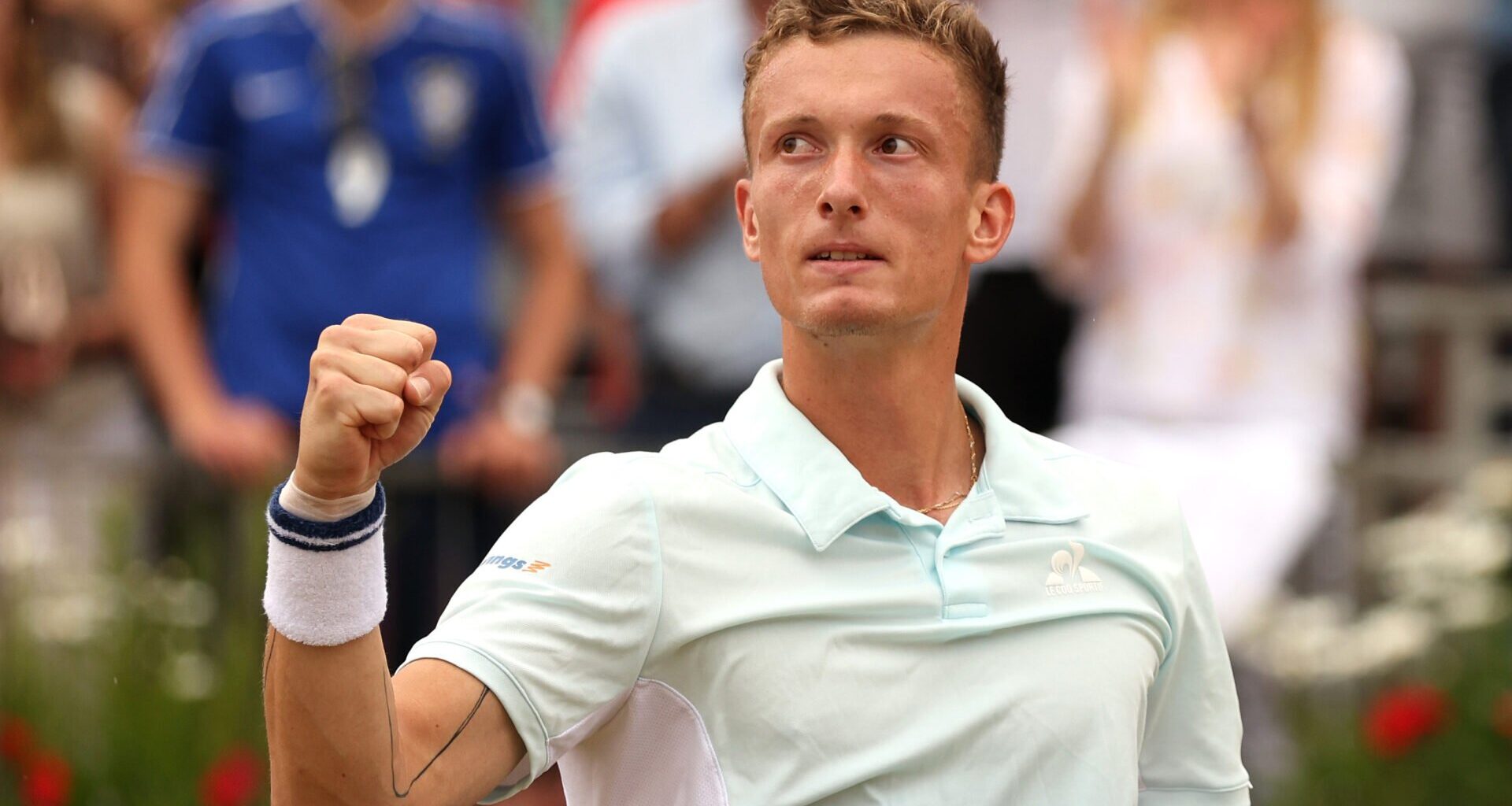 Jiri Lehecka is warned he made a big mistake before Queen's Club Championships final with Carlos Alcaraz