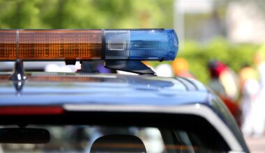 Woman takes patrol car while being handcuffed – NBC Los Angeles