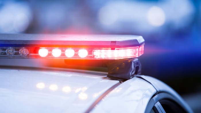 Woman stabbed in apparent domestic violence situation in SW Houston
