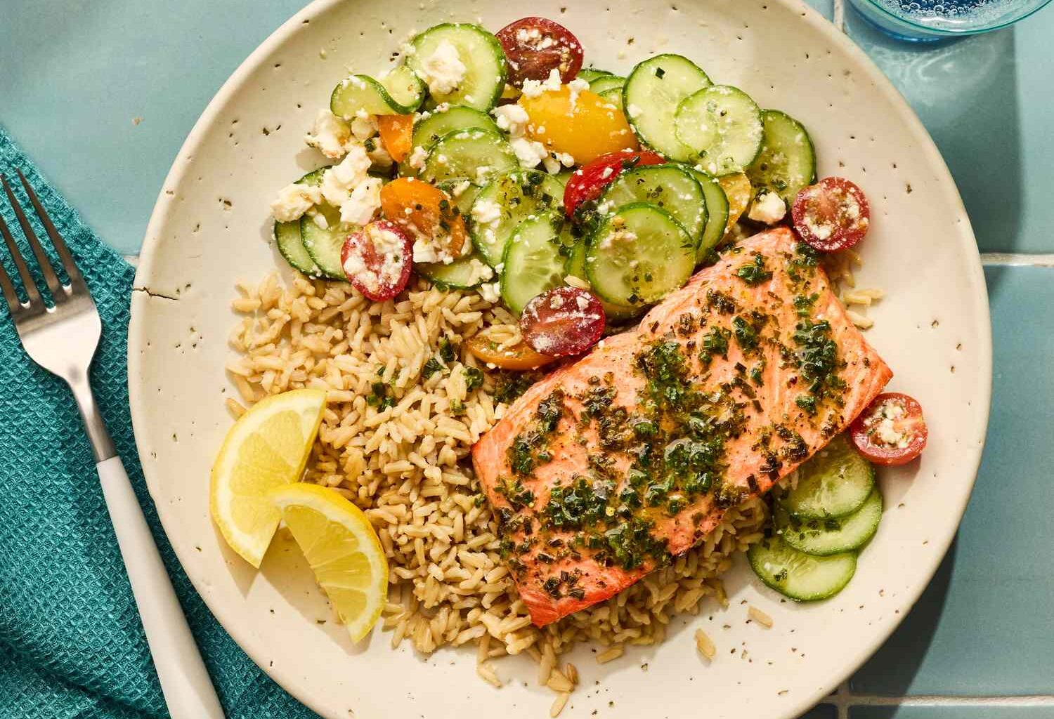 15+ Easy High-Protein Lunch Recipes for More Energy