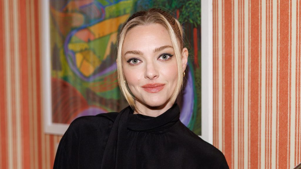 Amanda Seyfried Auditioned "Six Times" For 'Wicked'