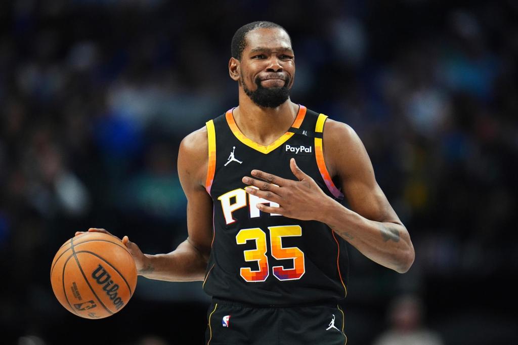 Kevin Durant is going from the Phoenix Suns to the Houston Rockets in a blockbuster trade – Chicago Tribune
