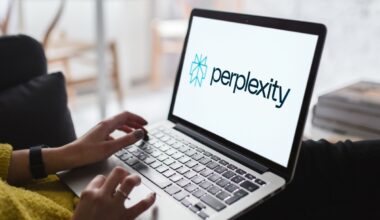 Apple Reportedly Mulling Perplexity Purchase to Bolster AI