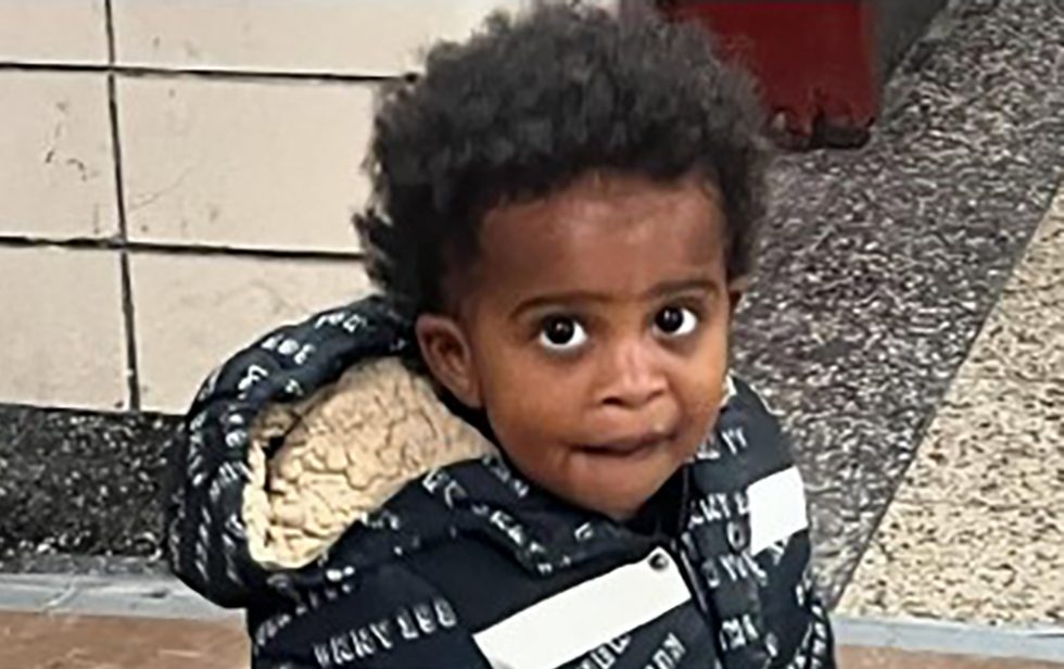 2-year-old Montrell Williams was standing next to his dad before father tossed him in Bronx River: prosecutor