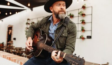 Cut Throat Finches Live at Fort Worth Omni — July 18 Show