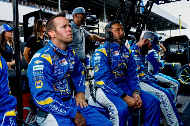 Saucon Valley High School graduate Matt Barndt (left) is the car chief for popular Hendrick Motorspots driver Chase Elliott. (Hendrick Motorsports/Adrian Lauerman)
