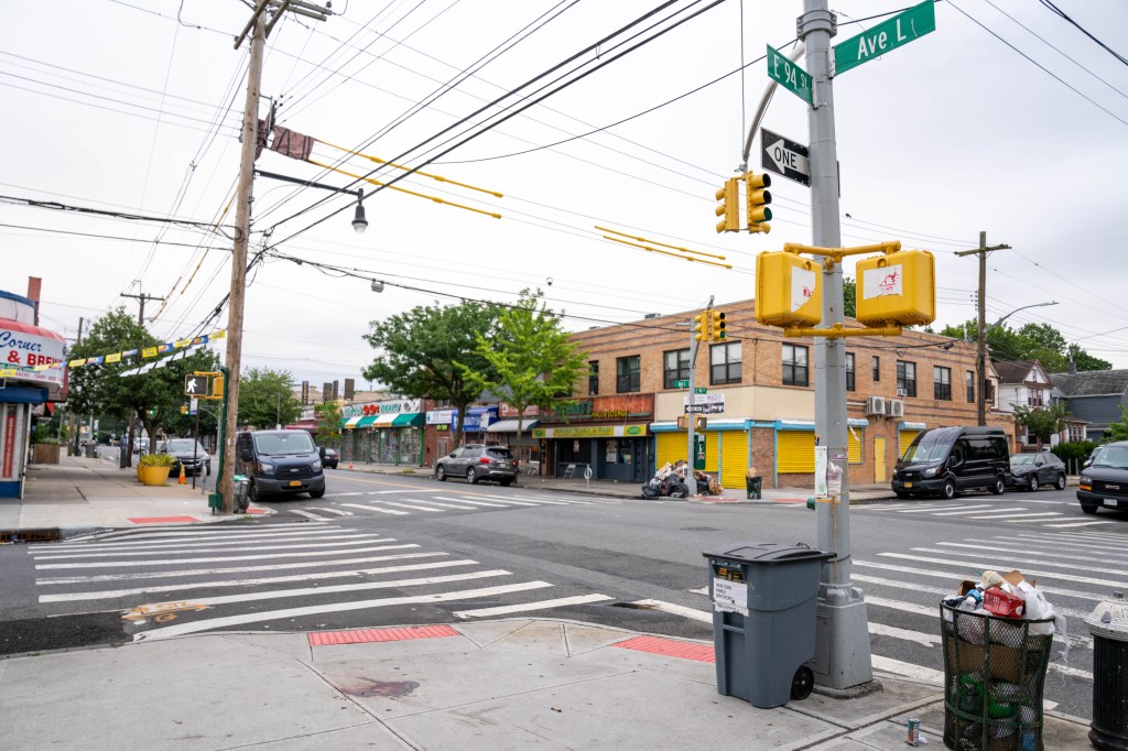 Two shot, one fatally, in bloody confrontation on Brooklyn street