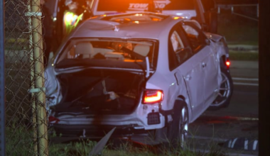 Man crashes stolen vehicle, gets trapped inside after chase with Houston police
