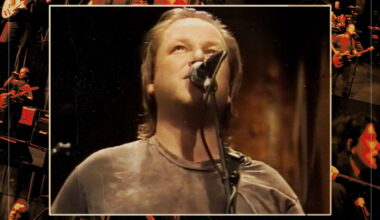 Watch peak-era Pixies make their US TV debut in 1989