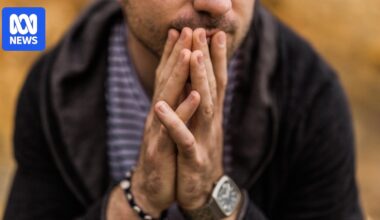 Australia's mental health plan 'not fit for purpose' and must be re-designed, new report finds
