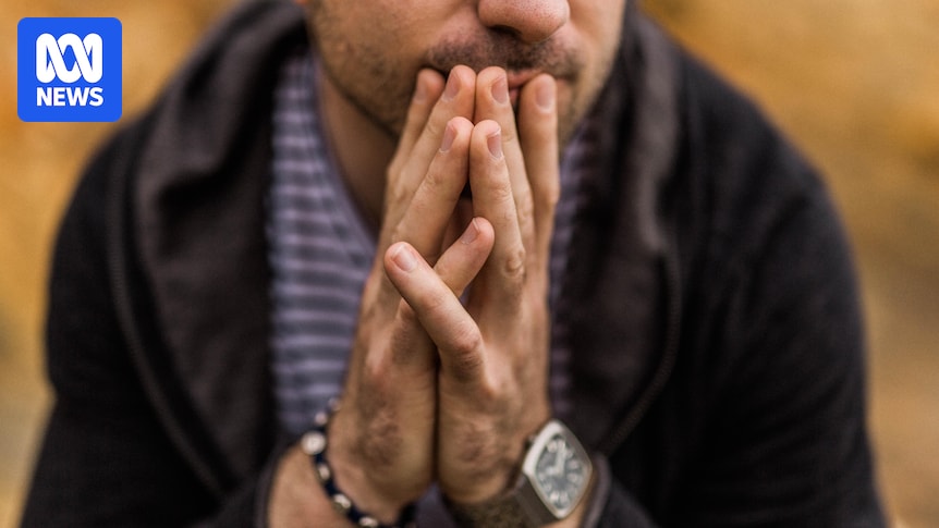 Australia's mental health plan 'not fit for purpose' and must be re-designed, new report finds