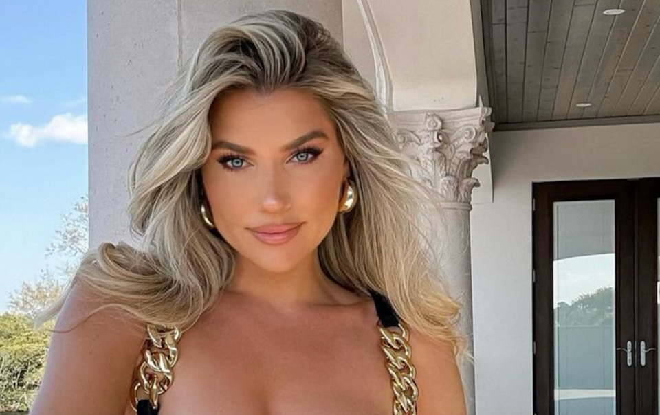 NFL reporter Melanie Collins of CBS Sports.Melanie Collins&sol;IG