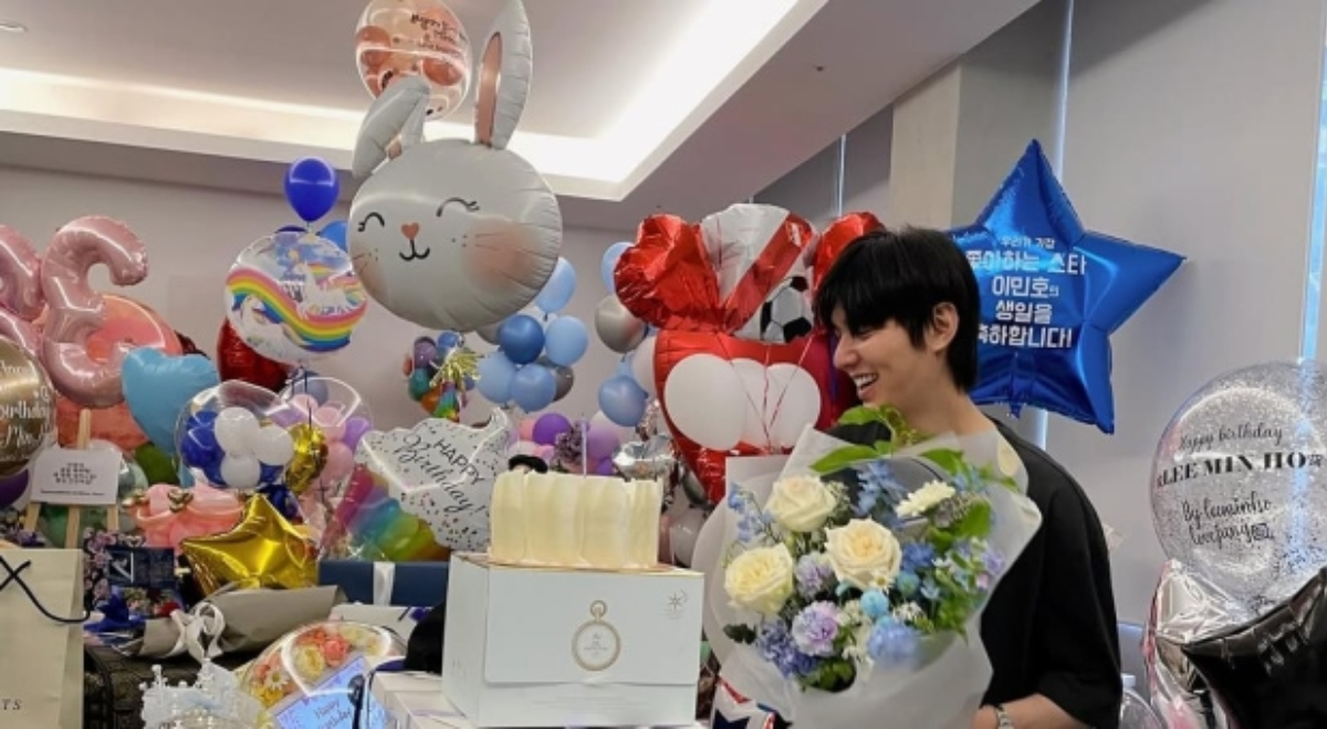 Lee Min Ho thanks fans for filling an entire room with birthday gifts