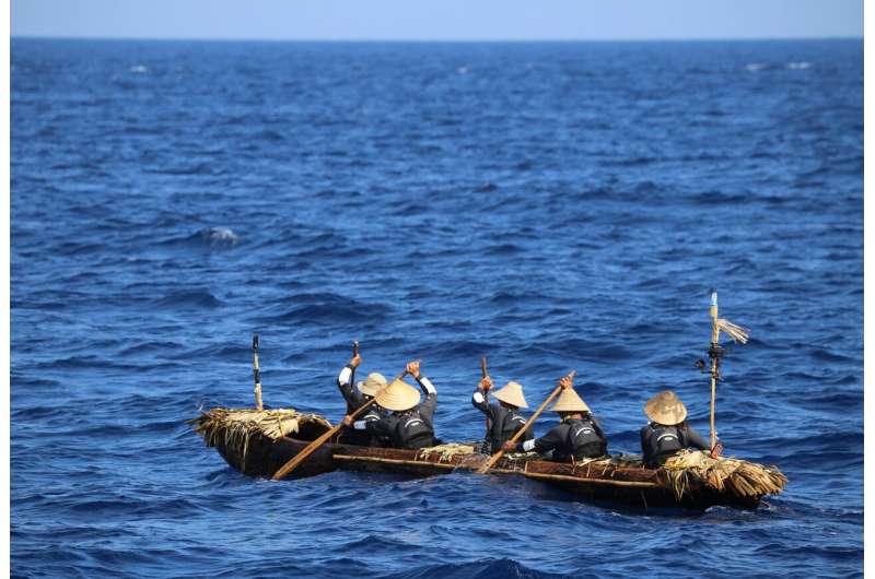 Ancient canoe replica tests Paleolithic migration theory