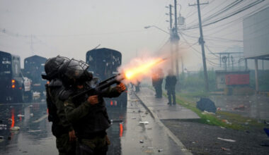 Panama cuts internet, cell phones in restive province - bangkokpost.com