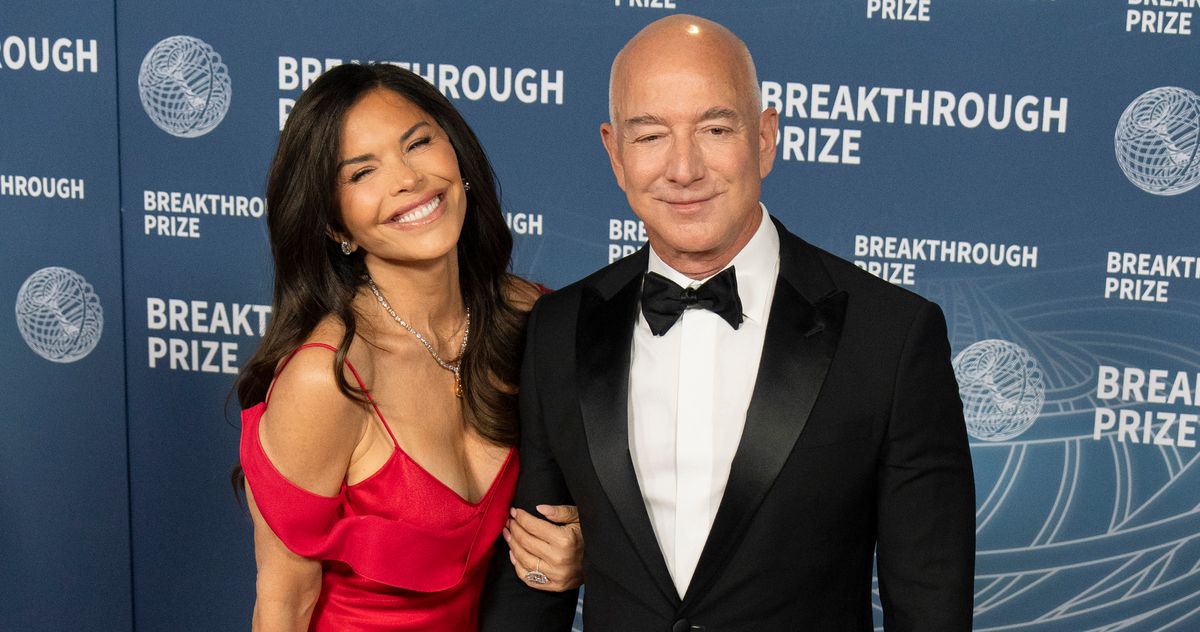 Jeff Bezos and Lauren Sánchez’s Wedding Planners Have Spoken