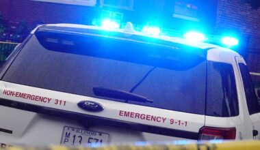 Chicago crime: 2 shot on West Side