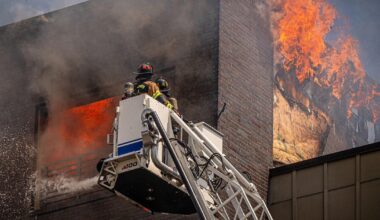 834 people displaced after historic 6-alarm Fort Worth apartment fire, officials say