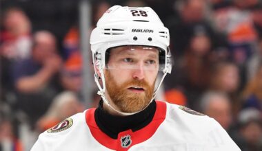 Giroux signs 1-year contract to remain with Senators