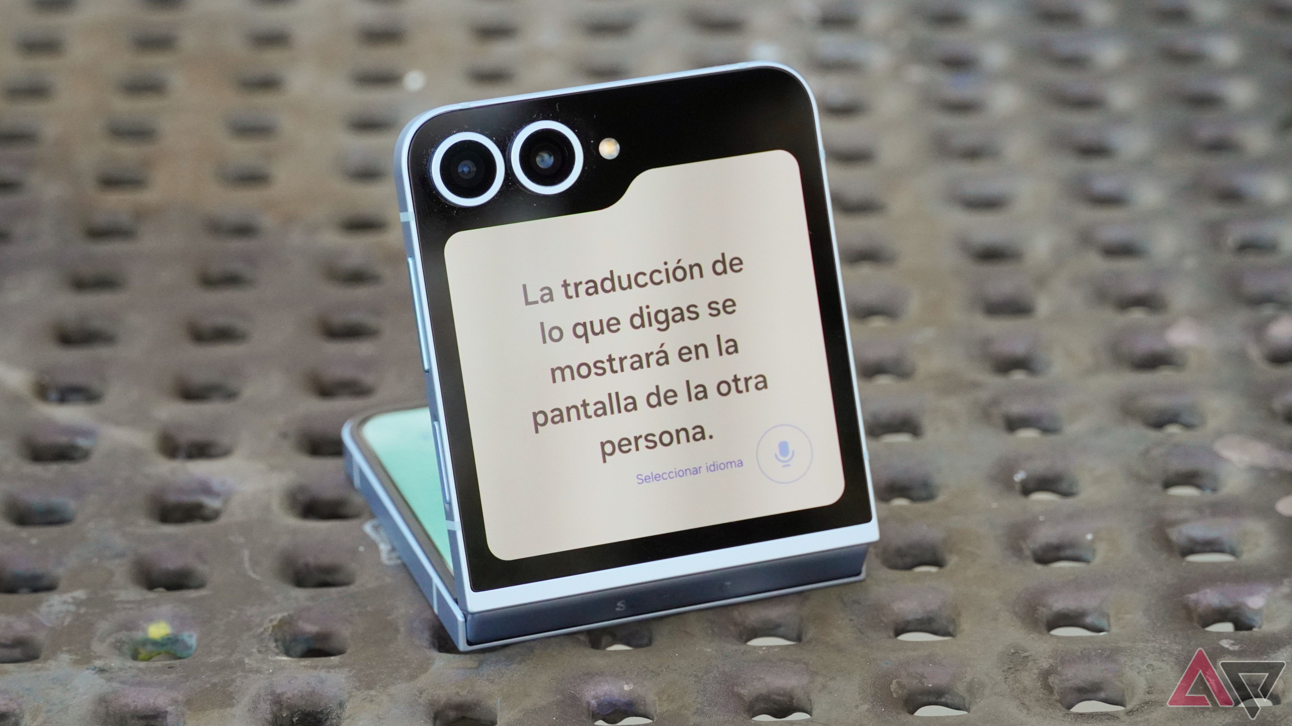 Interpreter mode on the Samsung Galaxy Z Flip 6.