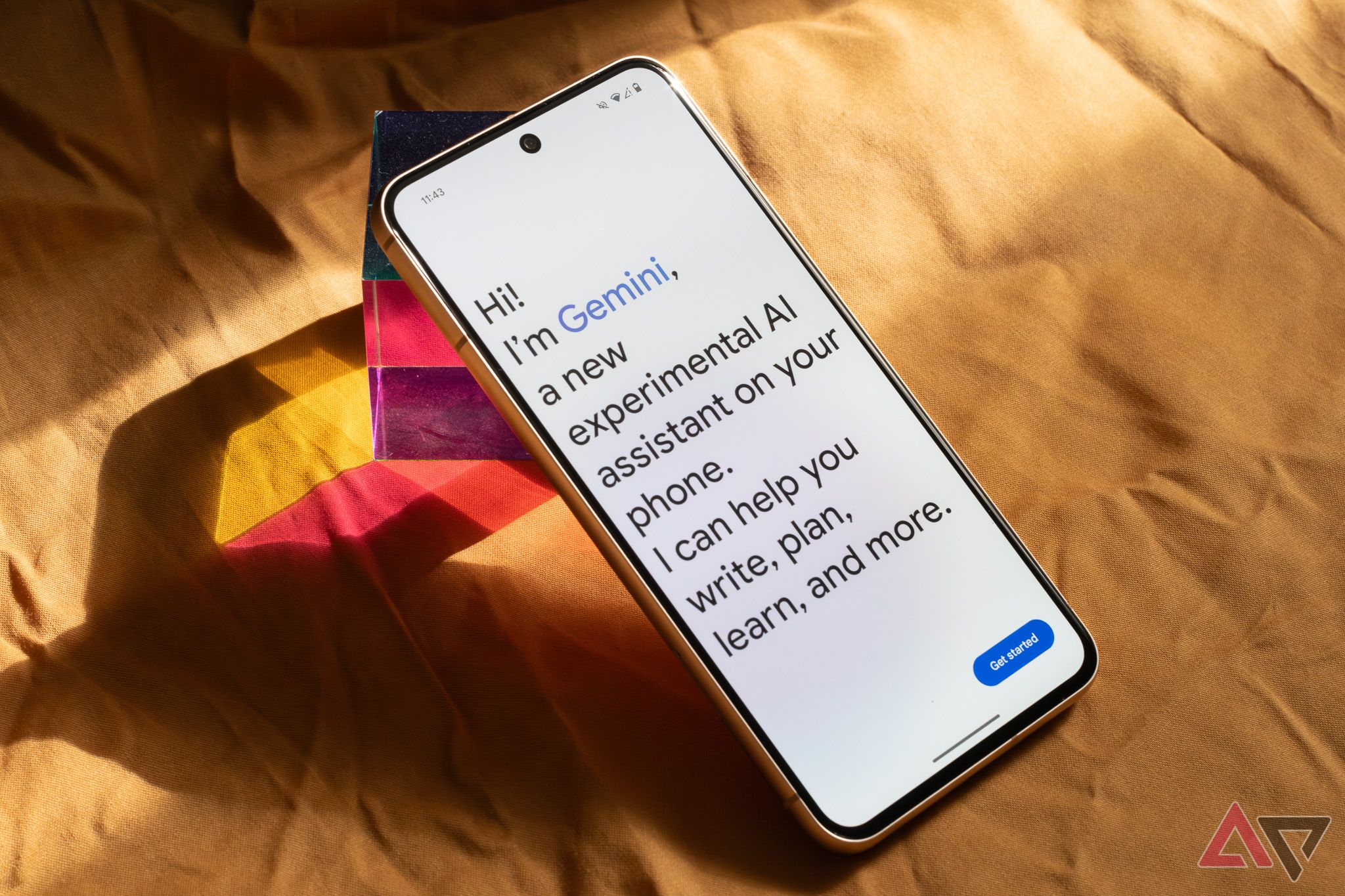 Text introducing the Gemini app displayed on a Google Pixel 8