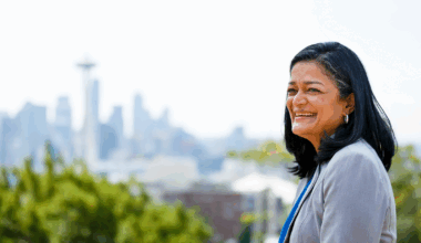 Jayapal, Booker, and Barragán Reintroduce Legislation to Eliminate Barriers to Health Care for Immigrants