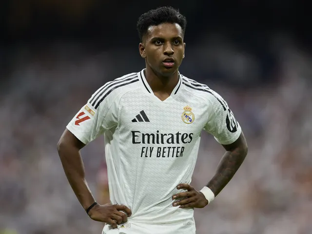 Arsenal receive transfer boost as Real Madrid duo 'ask to leave' this summer