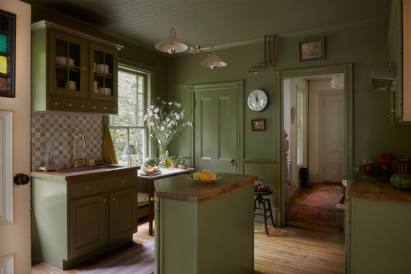 green kitchen