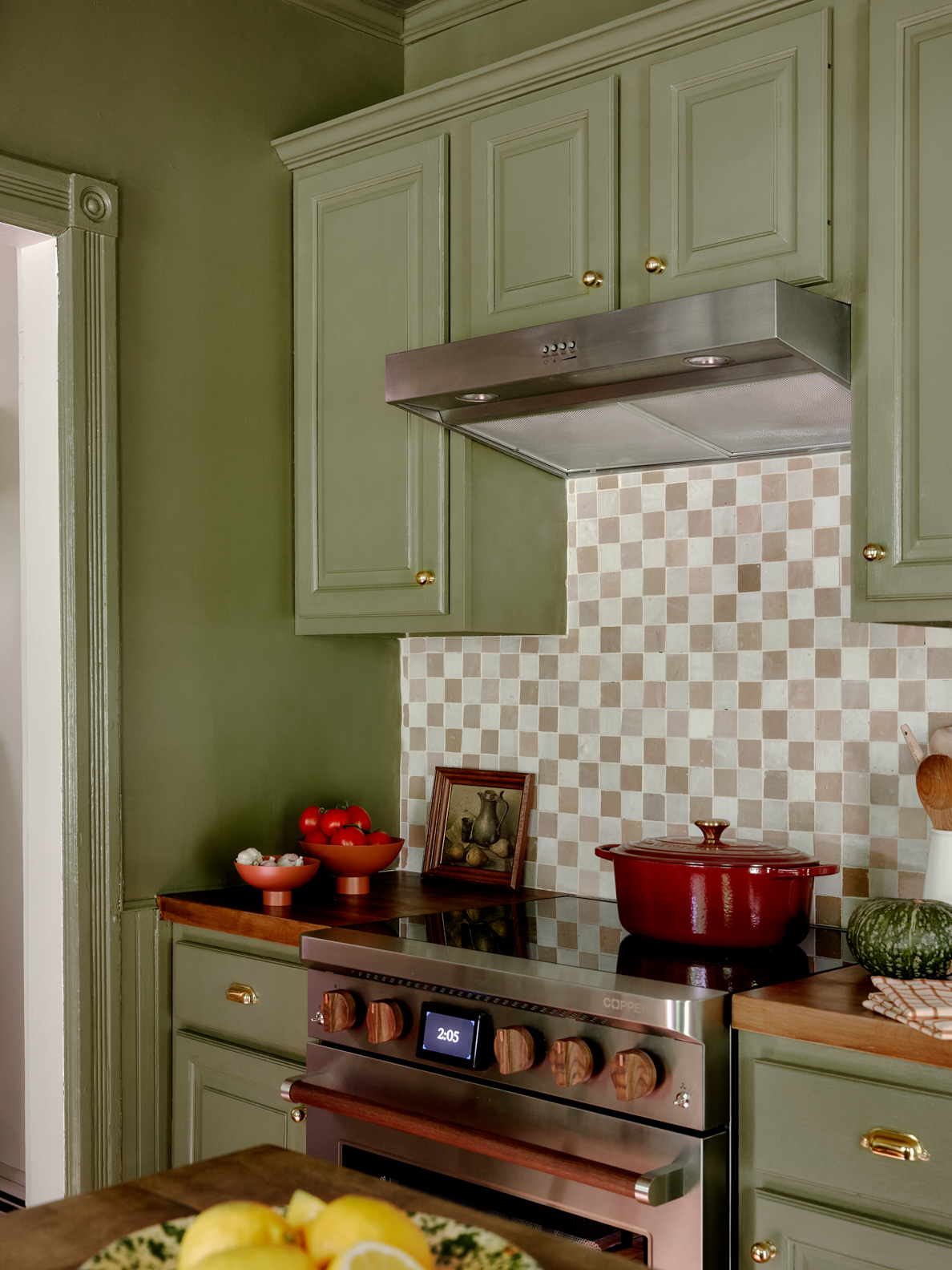 green kitchen