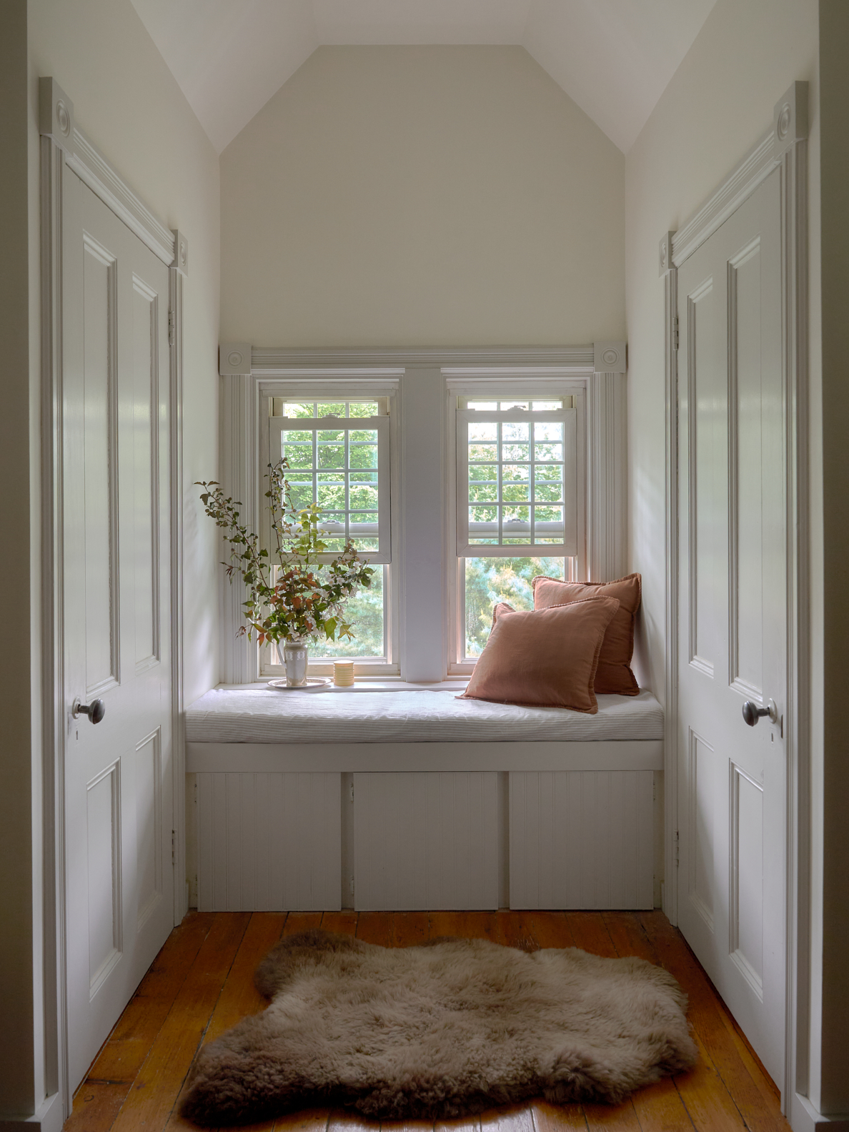 window bench