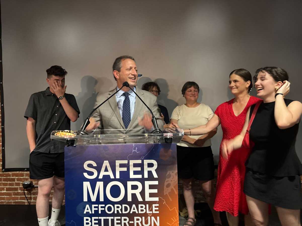 Lander, third place in the mayoral primary, “will not stop fighting” for New York