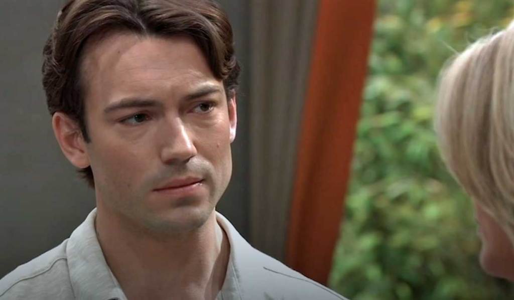 Michael and Carly talk GH