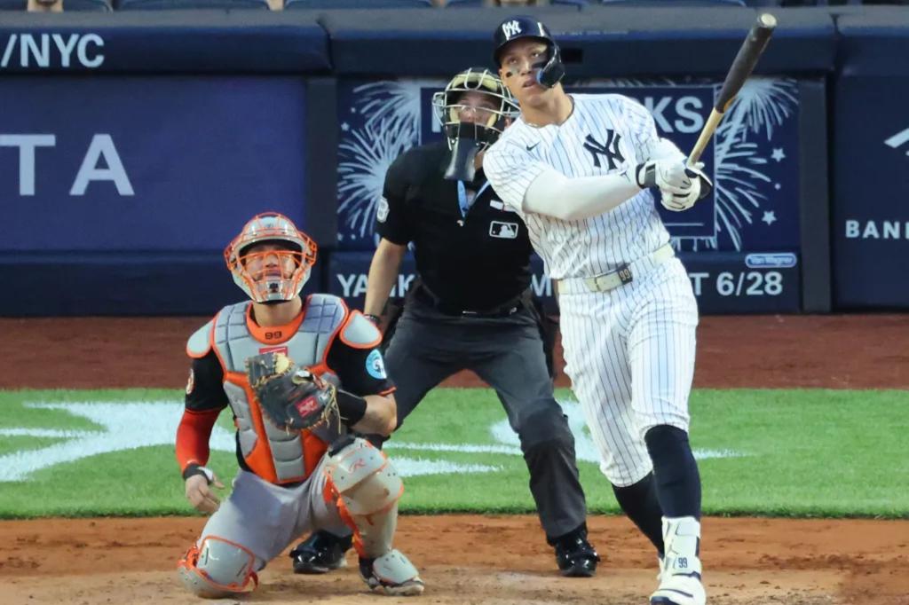 Aaron Judge blasts homer in Yankees' loss to Orioles