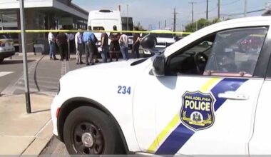 Philadelphia police investigate second armored car robbery in a week