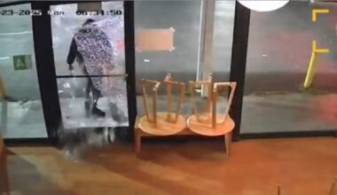 Search for burglars who broke into Santa Monica coffee shop – NBC Los Angeles
